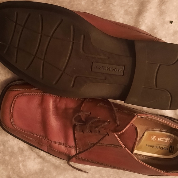 Brown Leather Dockers - Picture 4 of 4